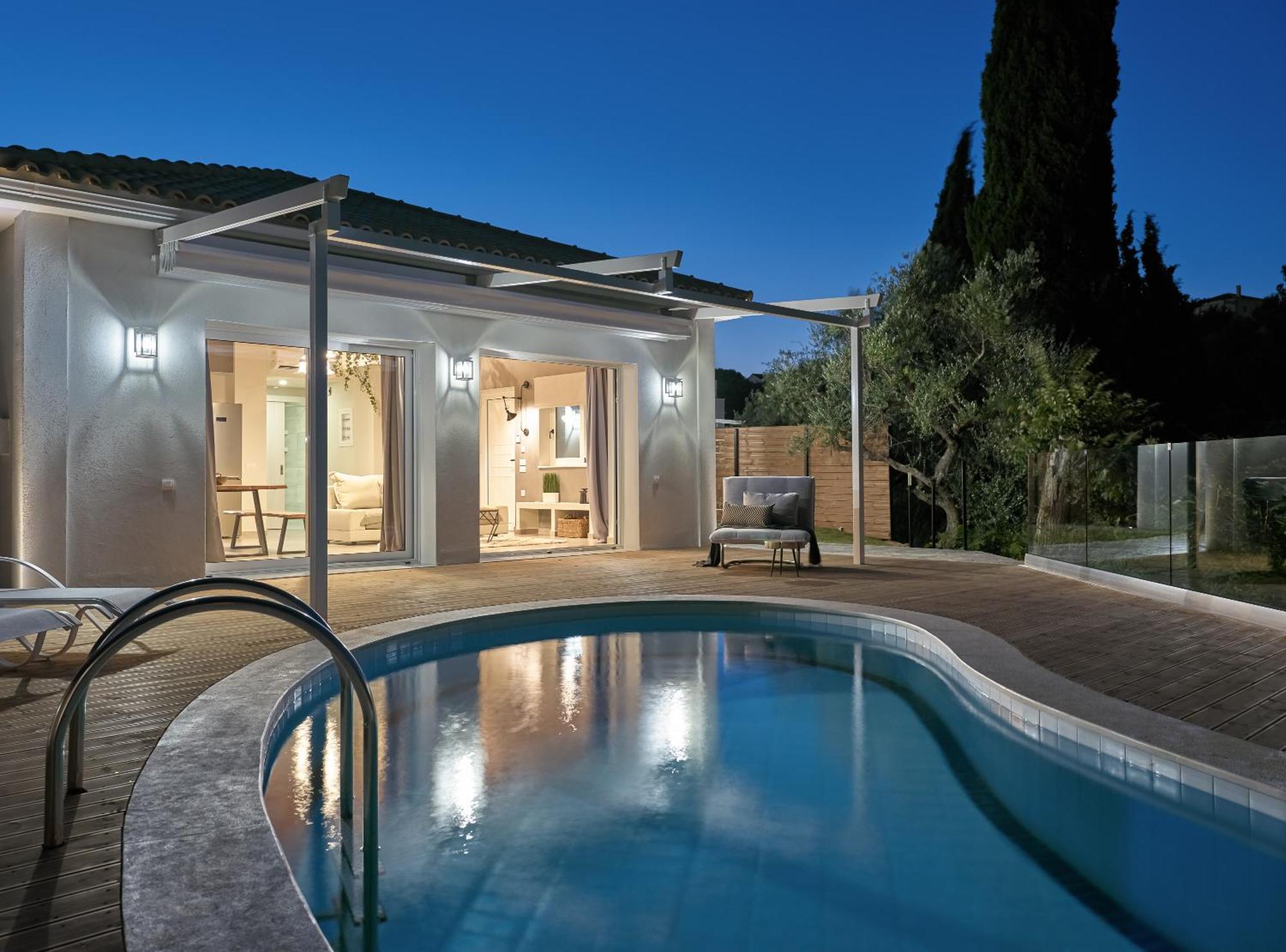 Chris & Jo Villas, Enchanting Escapes, With Heated Pools & Seaviews By Thinkvilla Zakynthos Town Ngoại thất bức ảnh