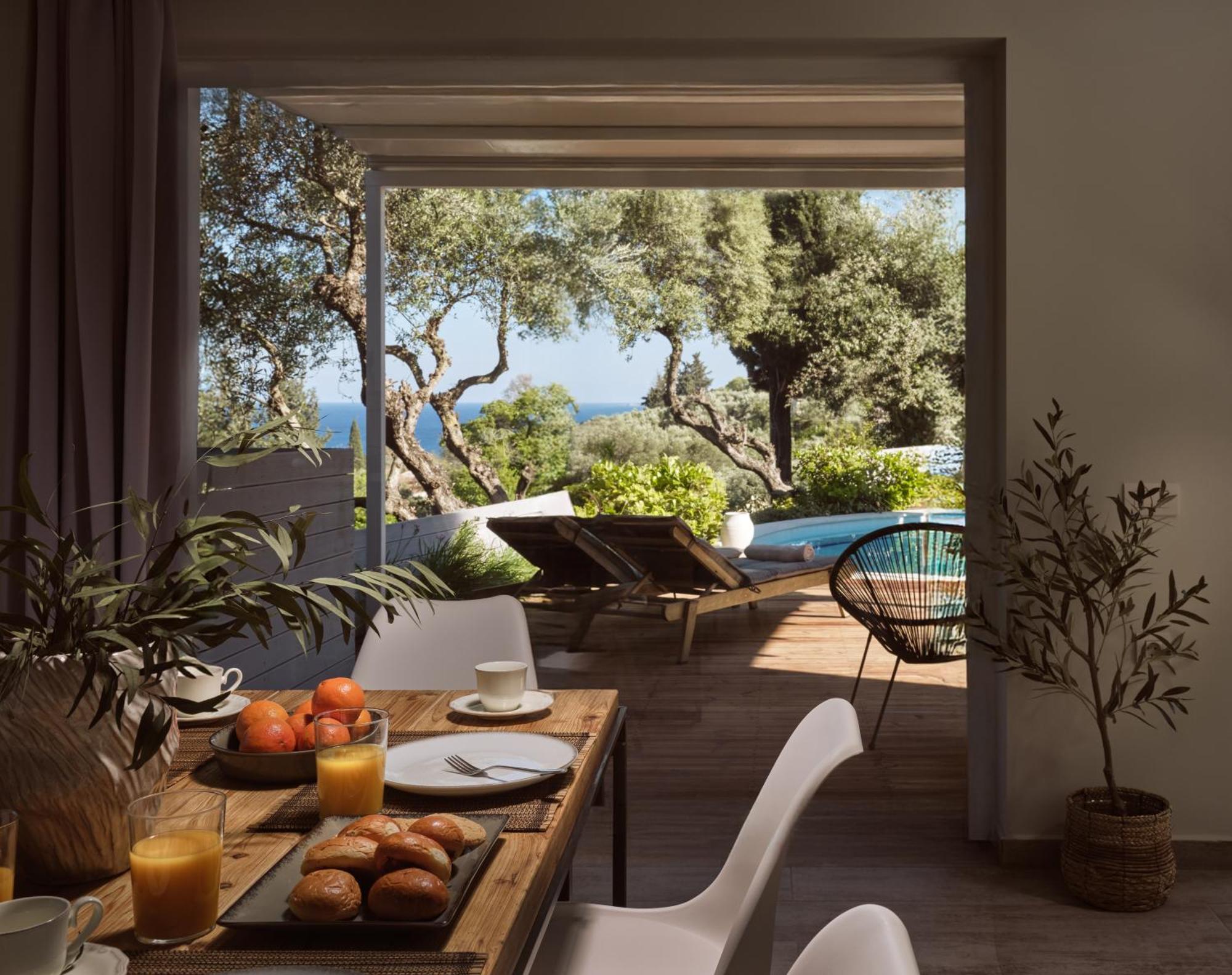 Chris & Jo Villas, Enchanting Escapes, With Heated Pools & Seaviews By Thinkvilla Zakynthos Town Ngoại thất bức ảnh